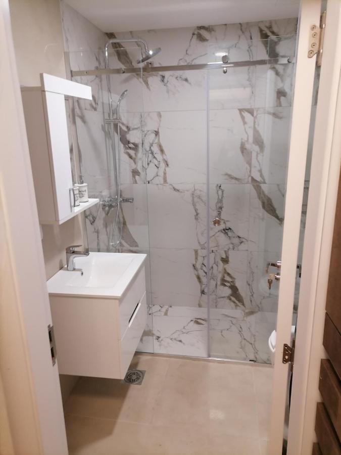 Apartman Ana นิส ภายนอก รูปภาพ